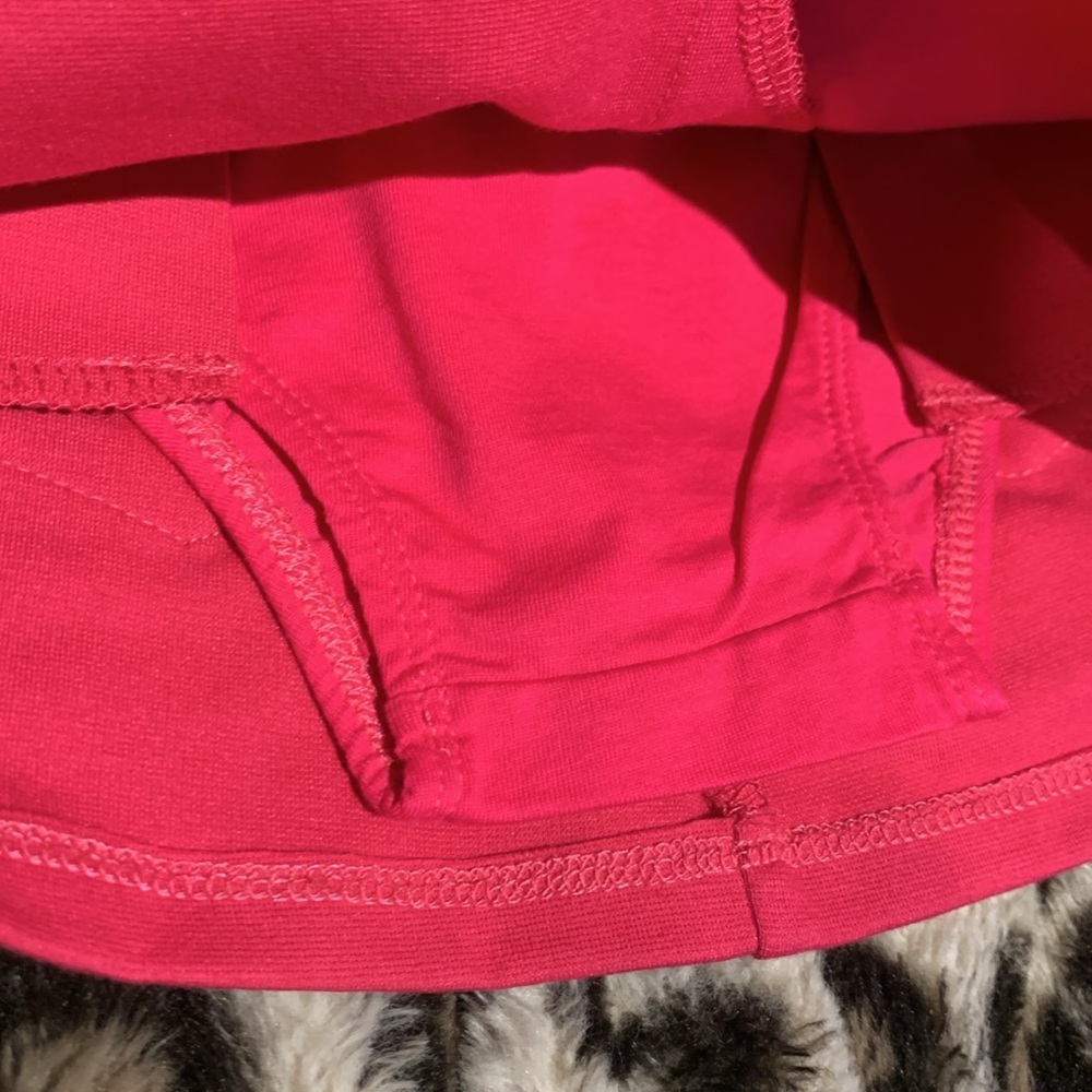 Ed Hardy Pink girls Skirt with built in underwear. New Without Tags - Picture 4 of 4